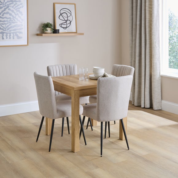Fulton4-6 Seater Fliptop Oak Effect Dining Table with 4 Taylor Natural Dining Chairs
