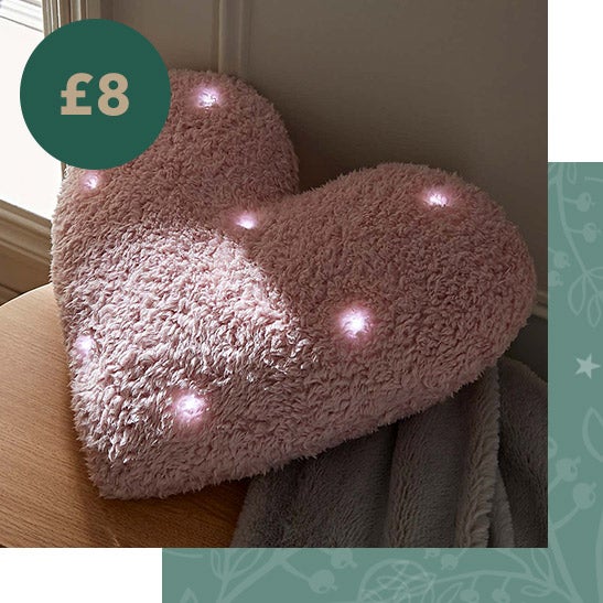 Pink Light Up Heart Cushion >