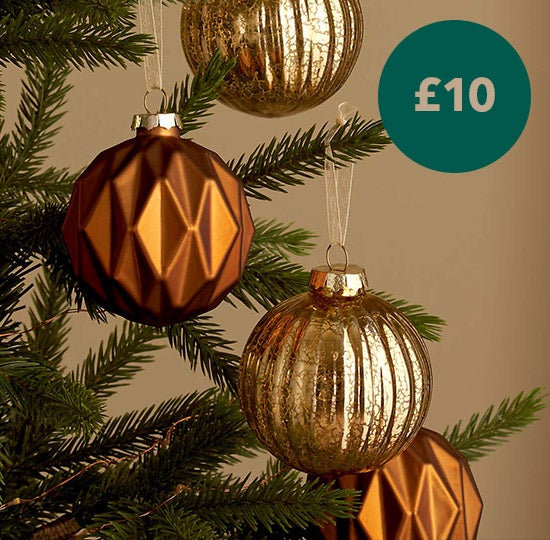 Pack of 4 Gold Glass Baubles