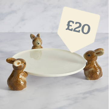 Homestead Rabbit Cake Plate