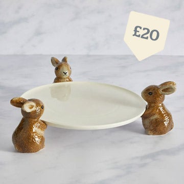 Homestead Rabbit Cake Plate