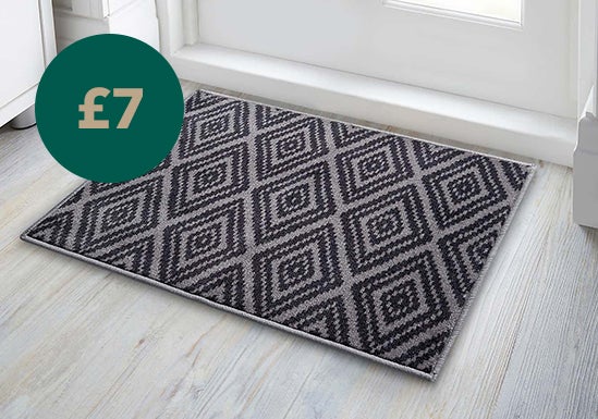 Washable Geometric Diamond Printed Mat