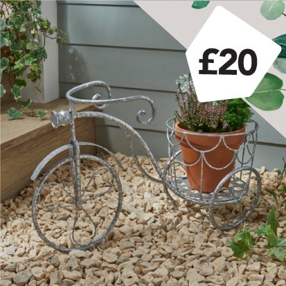 METAL BIKE PLANTER