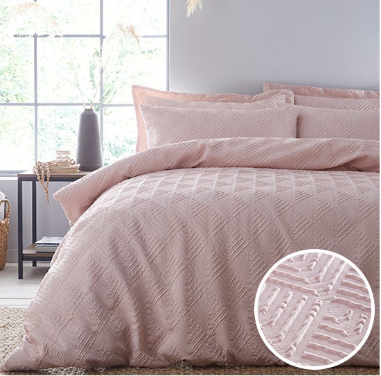 Trending Bedding Parisa Geometric Blush Duvet Cover and Pillowcase Set