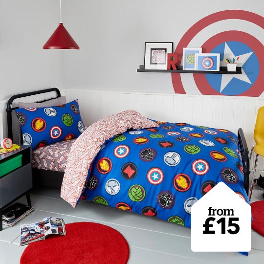 Marvel Logo Duvet Cover and Pillowcase Set