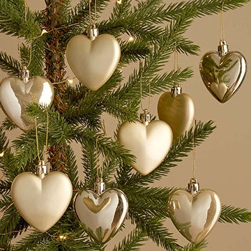 Pack of 8 Heart Shaped Baubles